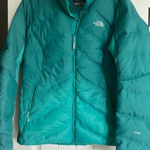 Women’s North Face down 700 winter coat jacket size medium EUC